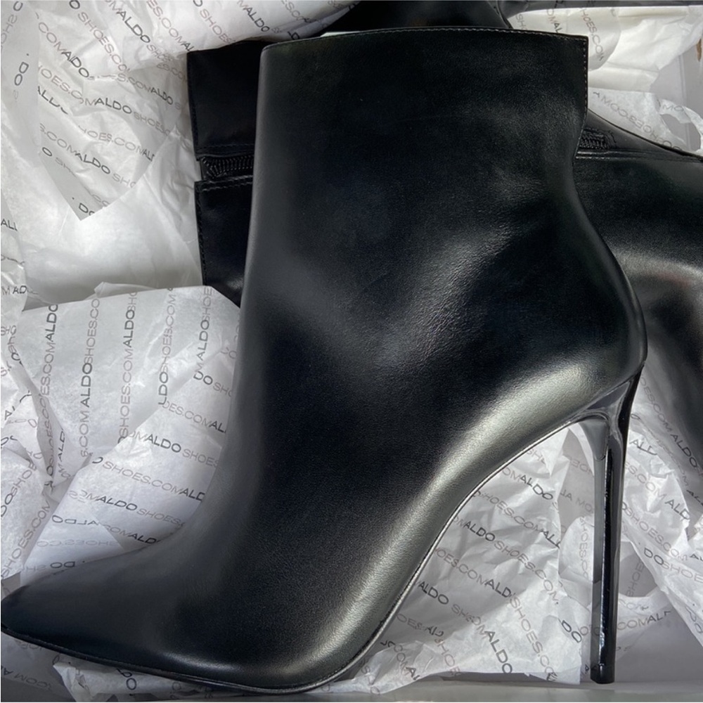 Aldo Glossy Black Stiletto Boots